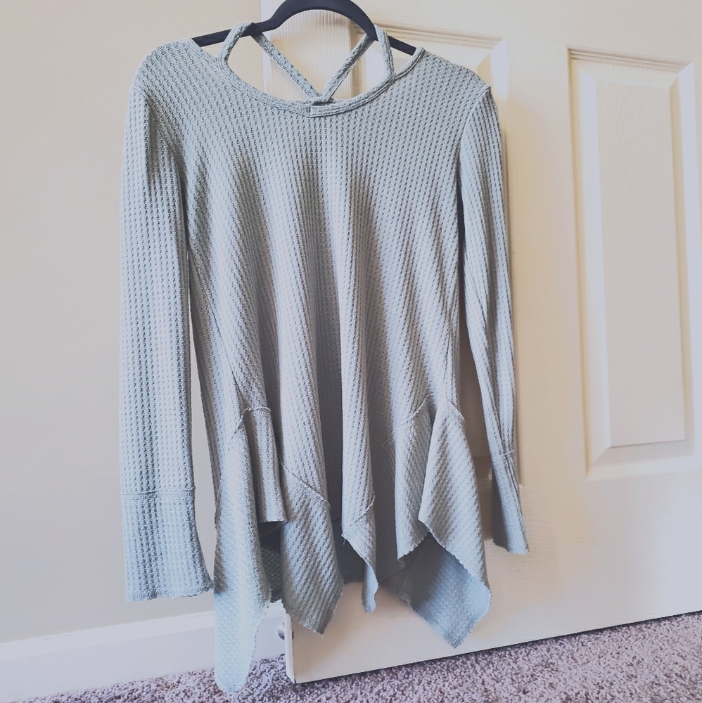 Maurices seafoam waffle knit top shark bite hem XS